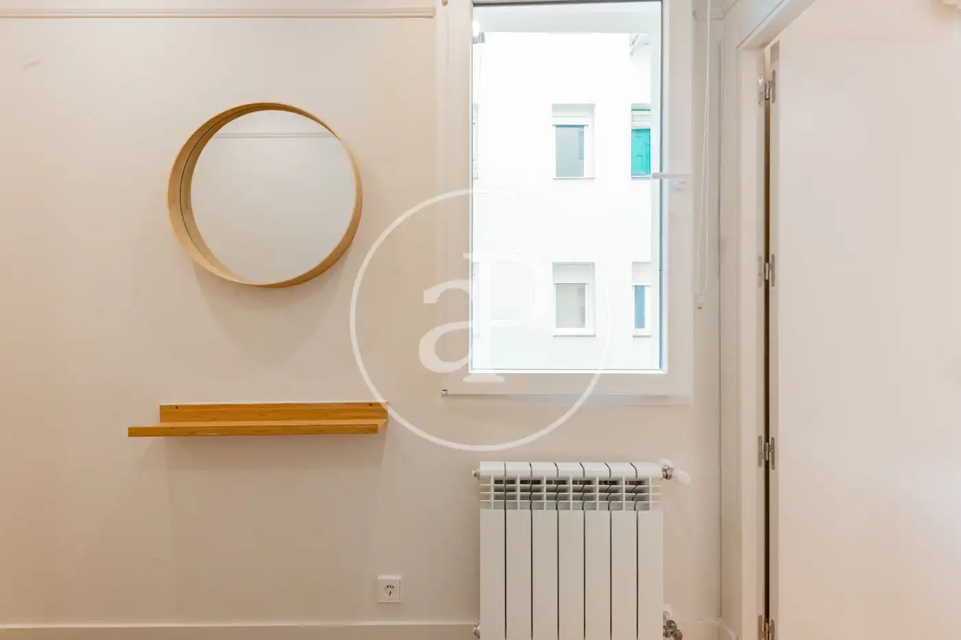 Flat for sale in Madrid  with Air Conditioner and Heating
