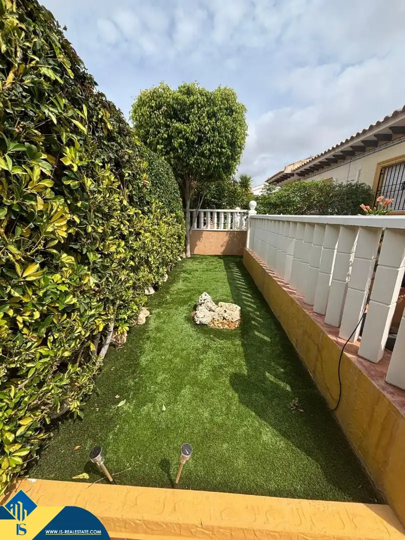 Bungalow with pool for sale in Orihuela Costa, imagen 7