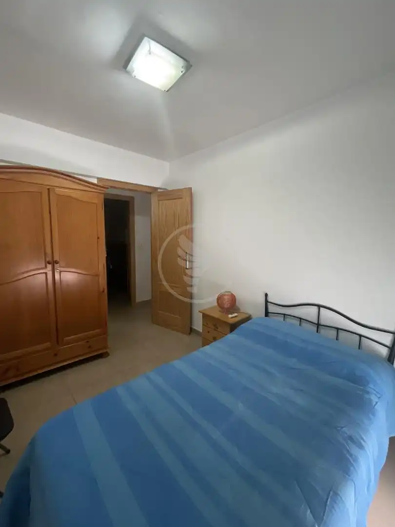 Schlafzimmer von Wohnung zum Verkauf in Linares mit Klimaanlage, Terrasse und Möbliert