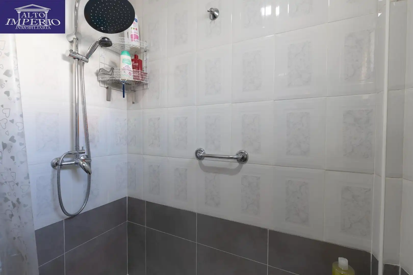 Reihenhaus zum Verkauf in Gójar, imagen 21
