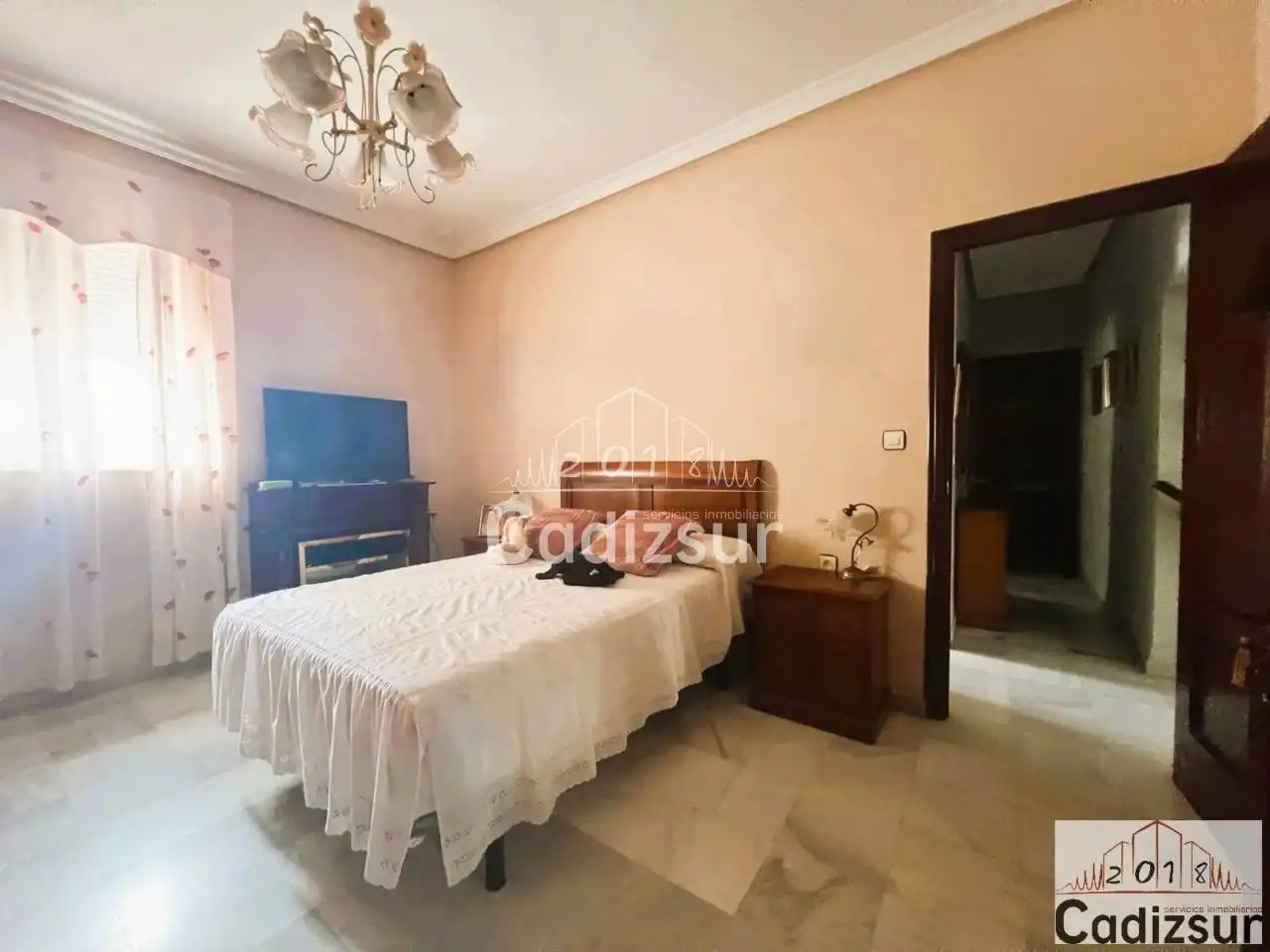 Habitación de Piso en venta en Cádiz con Balcón