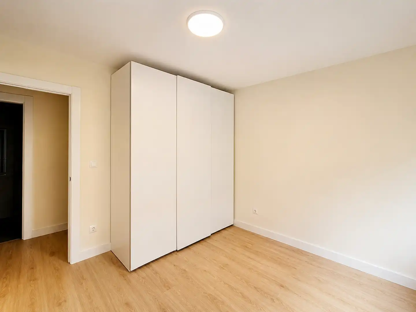 Habitación de Piso de alquiler en Santander con Calefacción, Terraza y Horno