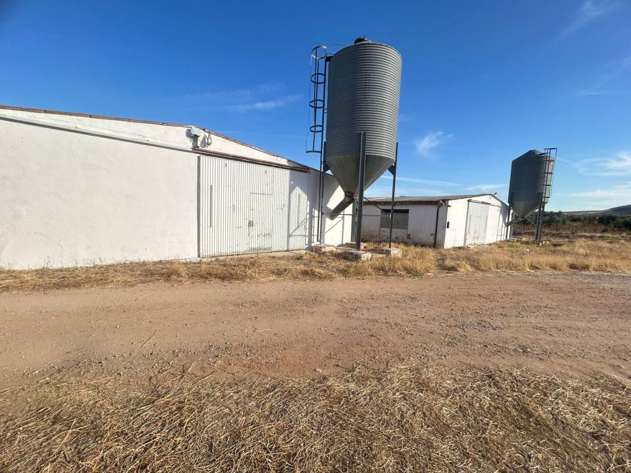 Exterior view of Industrial buildings for sale in Polán