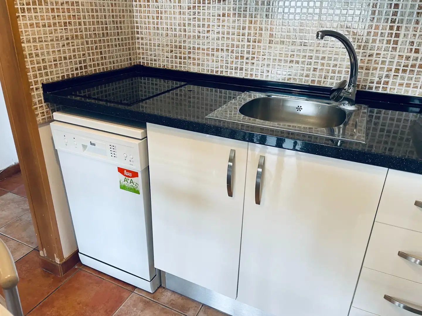 Cocina de Piso en venta en Arona con Terraza, Amueblado y Piscina comunitaria
