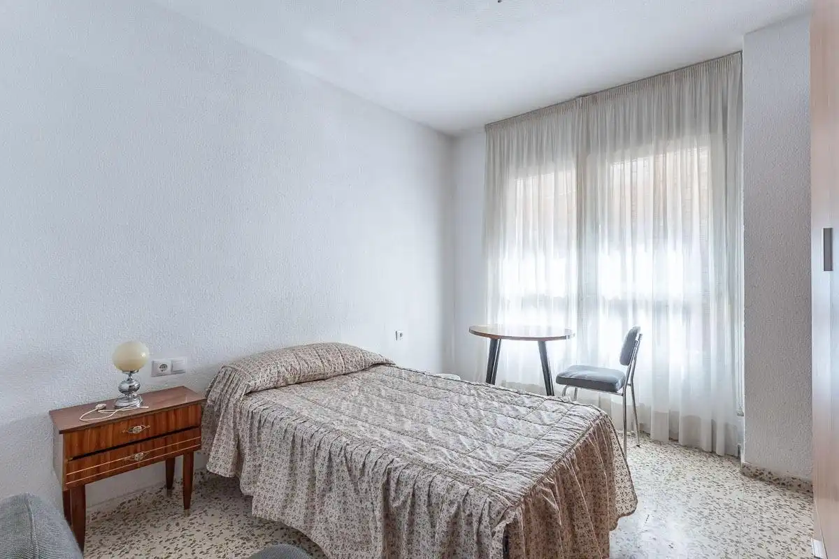 Flat with lift to rent in Beiro, imagen 16