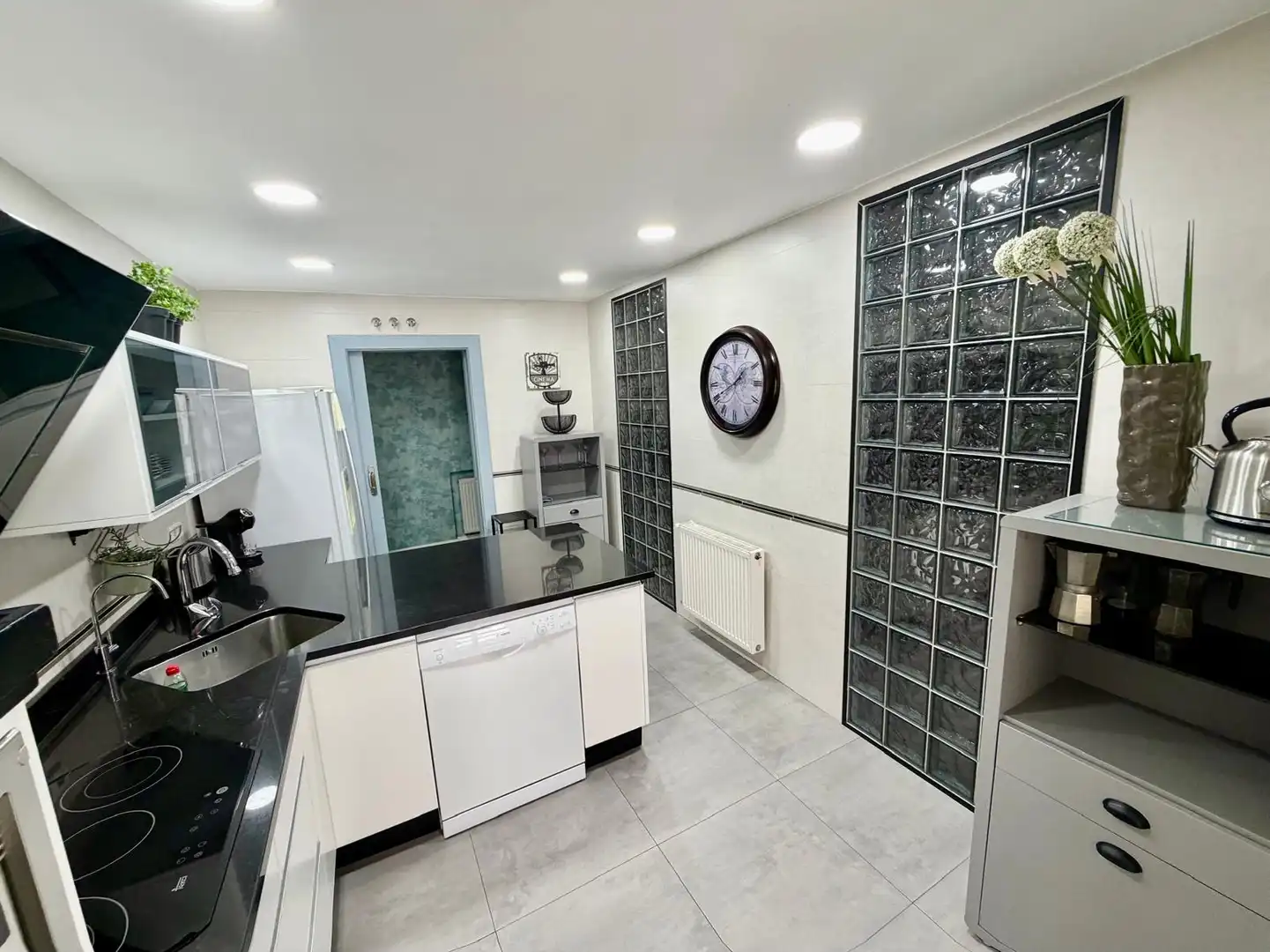 Cocina de Dúplex en venta en Rivas-Vaciamadrid con Aire acondicionado, Calefacción y Parquet