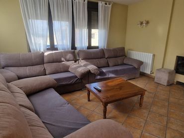 Casa rústica amb jardí en venda a Calle Río Mínguez