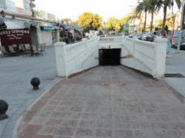 Local comercial en venda a C/ Antonio Machado