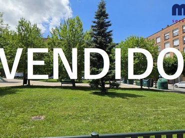 Appartement avec ascenseur à vendre à Calle del Sadar