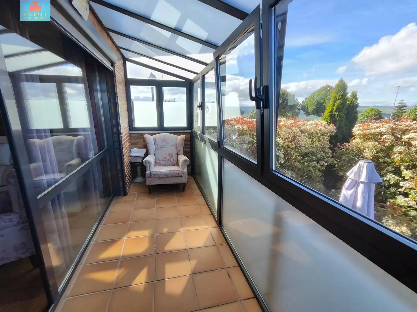 Terraza de Casa adosada en venta en Ávila con Calefacción, Jardín privado y Terraza