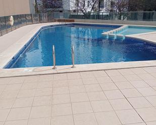 Swimming pool of Flat to rent in  Valencia Capital  with Air Conditioner, Heating and Parquet flooring