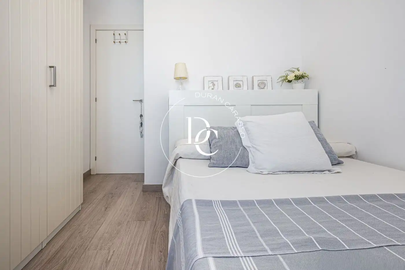 Schlafzimmer von Maisonette zum Verkauf in Sitges mit Klimaanlage, Heizung und Privatgarten