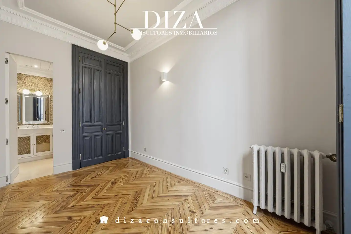Bedroom of Flat for rent in Madrid  with Air Conditioner and Heating