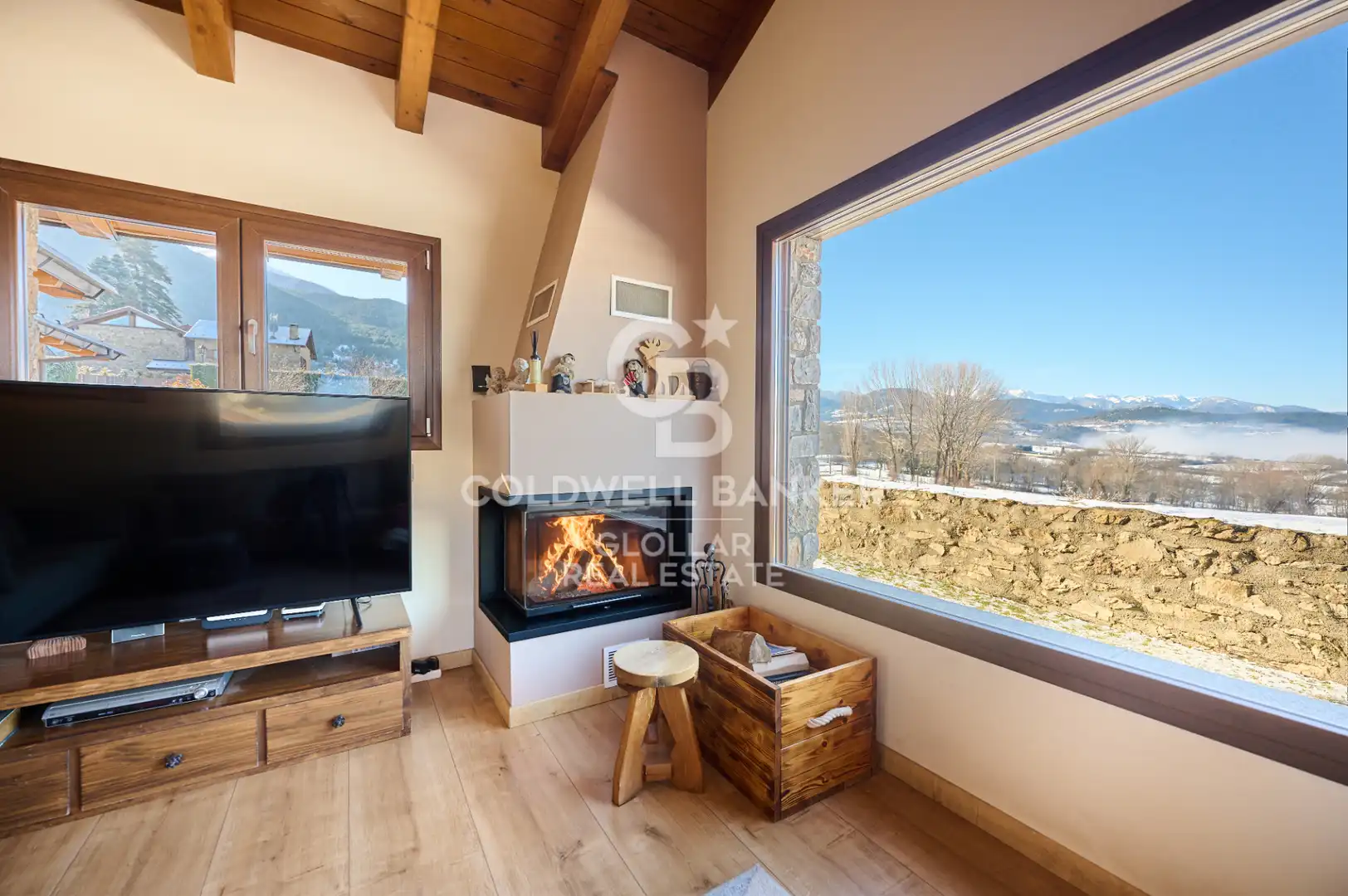 Living room of Houses for sale in Das  with Heating, Private garden and Parquet flooring