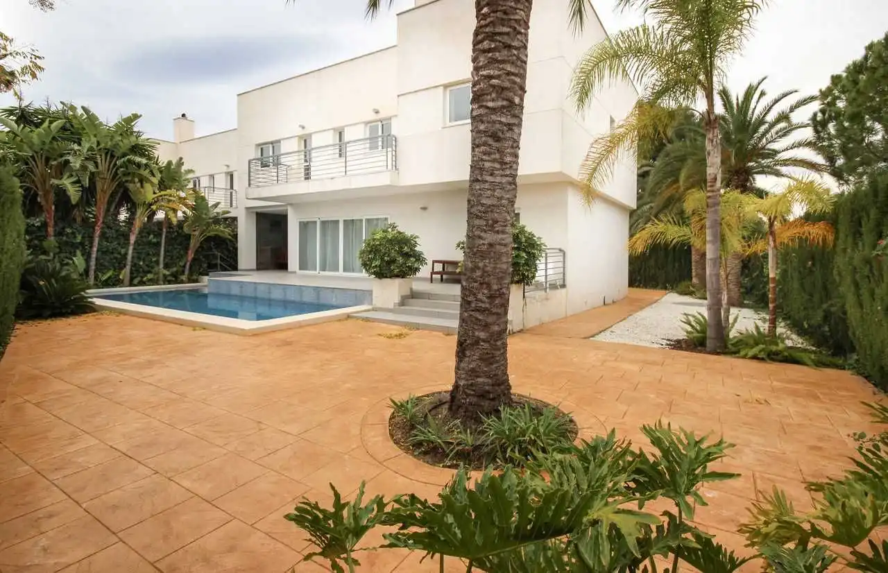 Chalet con piscina en venta en L'Albir, imagen 2