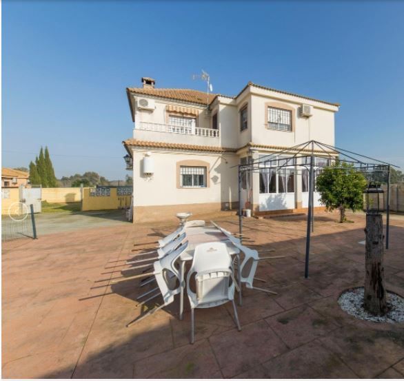 Garden of House or chalet for sale in  Córdoba Capital  with Air Conditioner, Heating and Private garden