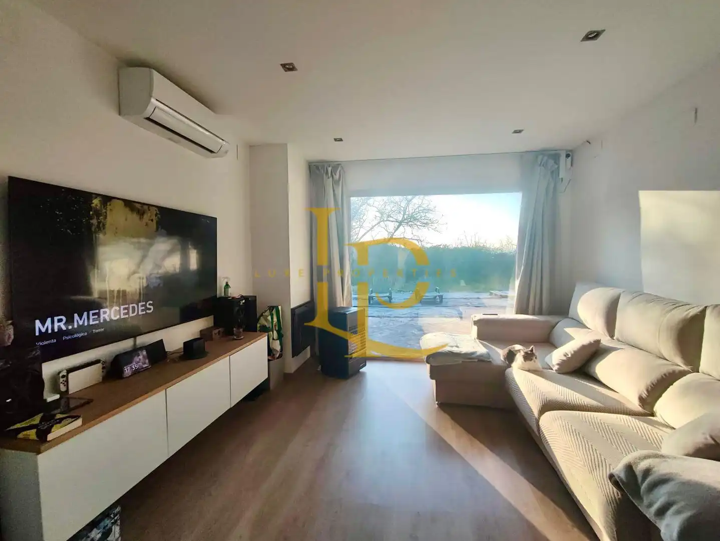 Sala d'estar de Casa o xalet en venda en Castellbisbal amb Aire condicionat, Calefacció i Jardí privat