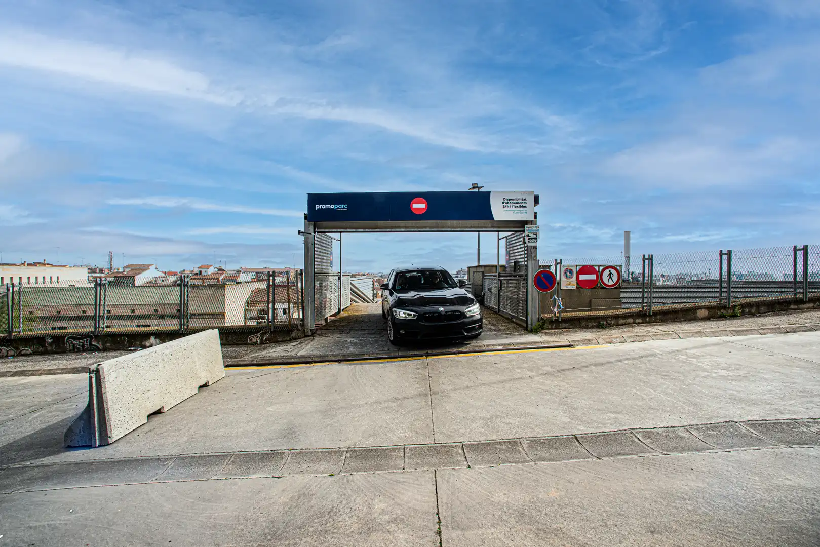 Parkplatz von Garage zur Miete in Lleida