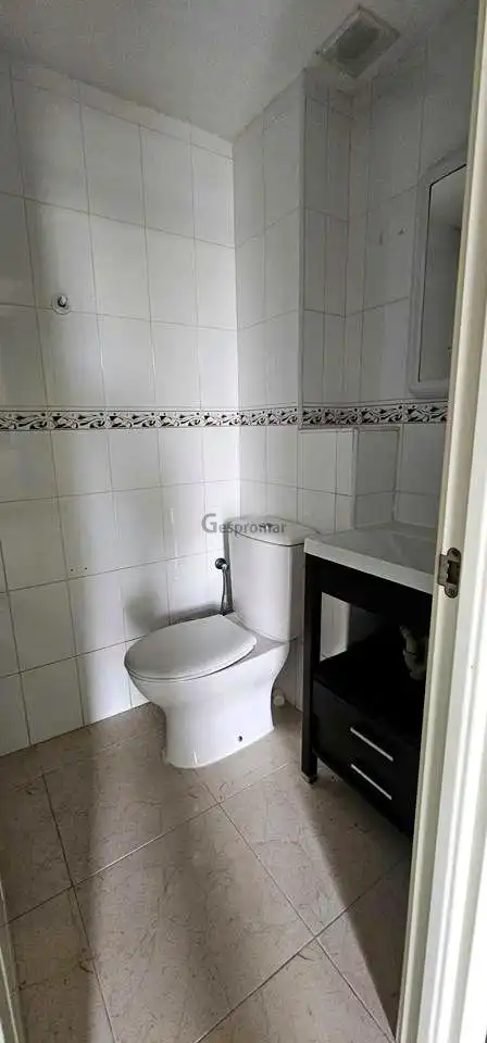 Baño de Planta baja en venta en Fuencarral - El Pardo