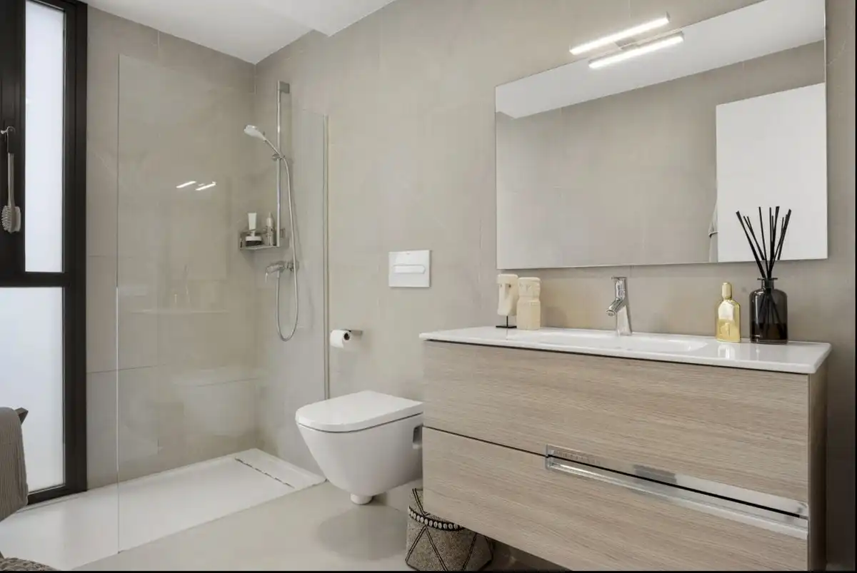 Bathroom of Houses for sale in Manilva  with Private garden, Terrace and Swimming Pool