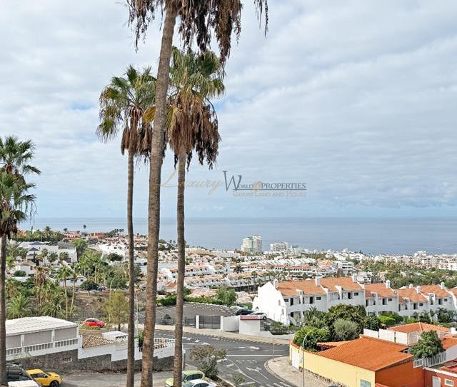 Foto 1 de Dúplex en venda a Irlanda, San Eugenio Alto, Santa Cruz de Tenerife