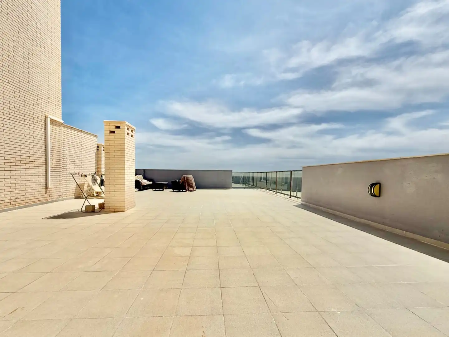 Terraza de Ático en venta en La Manga del Mar Menor con Aire acondicionado, Terraza y Trastero