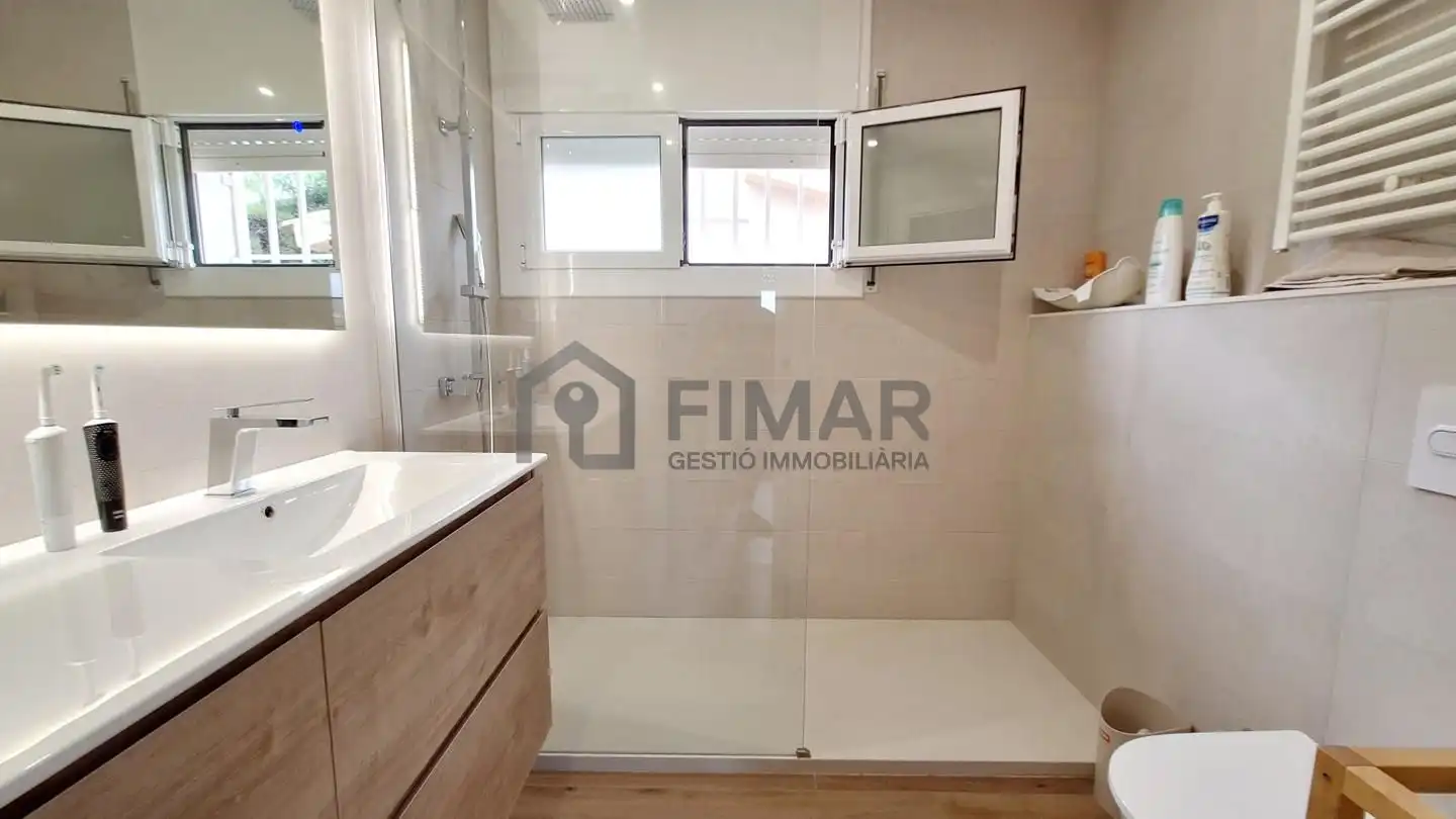 House with garden for sale in Avinguda Comtal, imagen 40