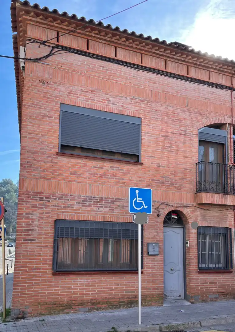 Exterior view of Houses for sale in Sant Quirze del Vallès  with Terrace and Balcony