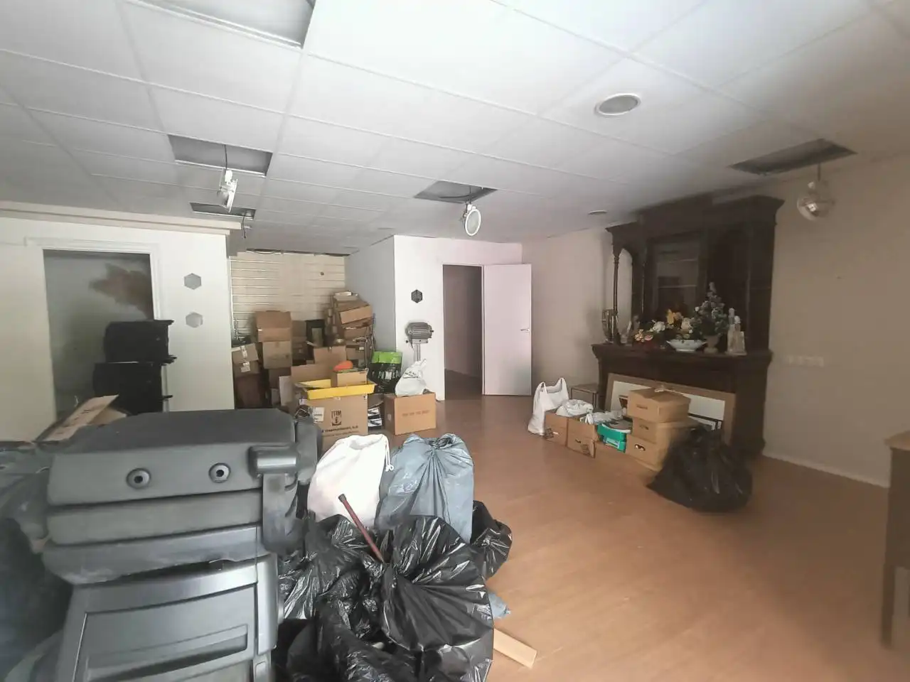 Local comercial de lloguer a Calle Mossèn Miró 24, imagen 4