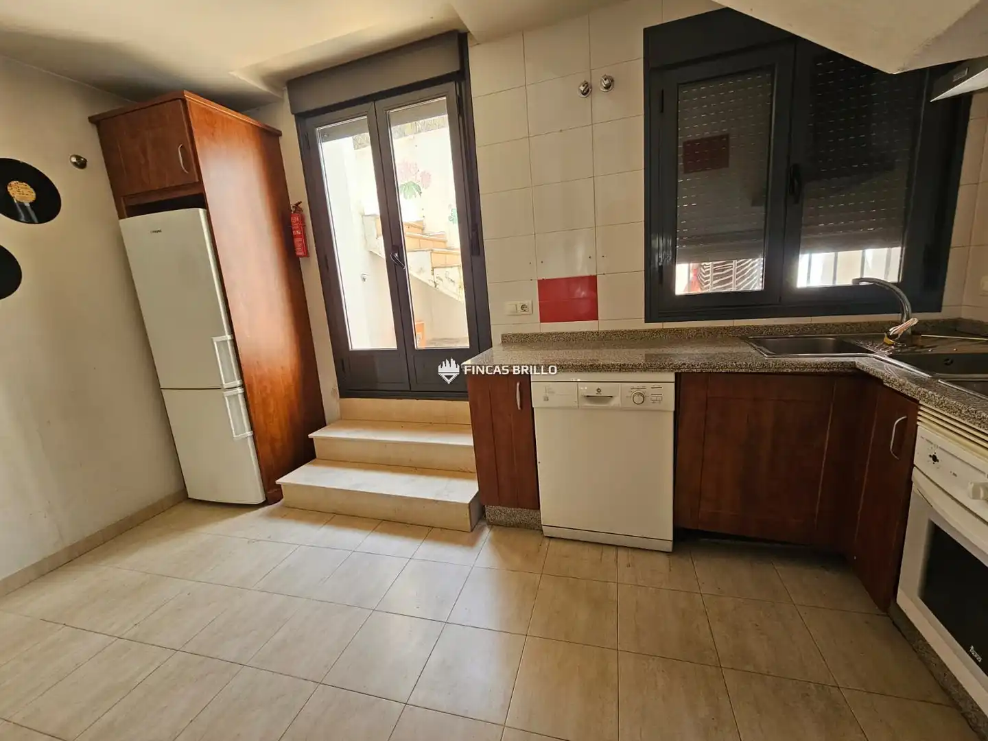 Cuina de Casa adosada en venda en Cáceres amb Aire condicionat, Calefacció i Terrassa