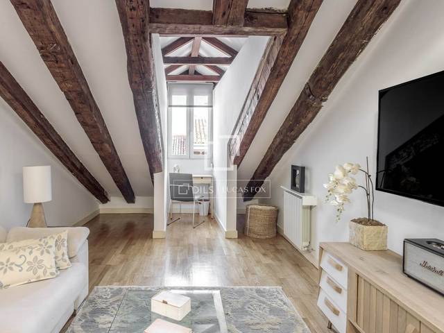 Piso en Alquiler en Cortes - Huertas