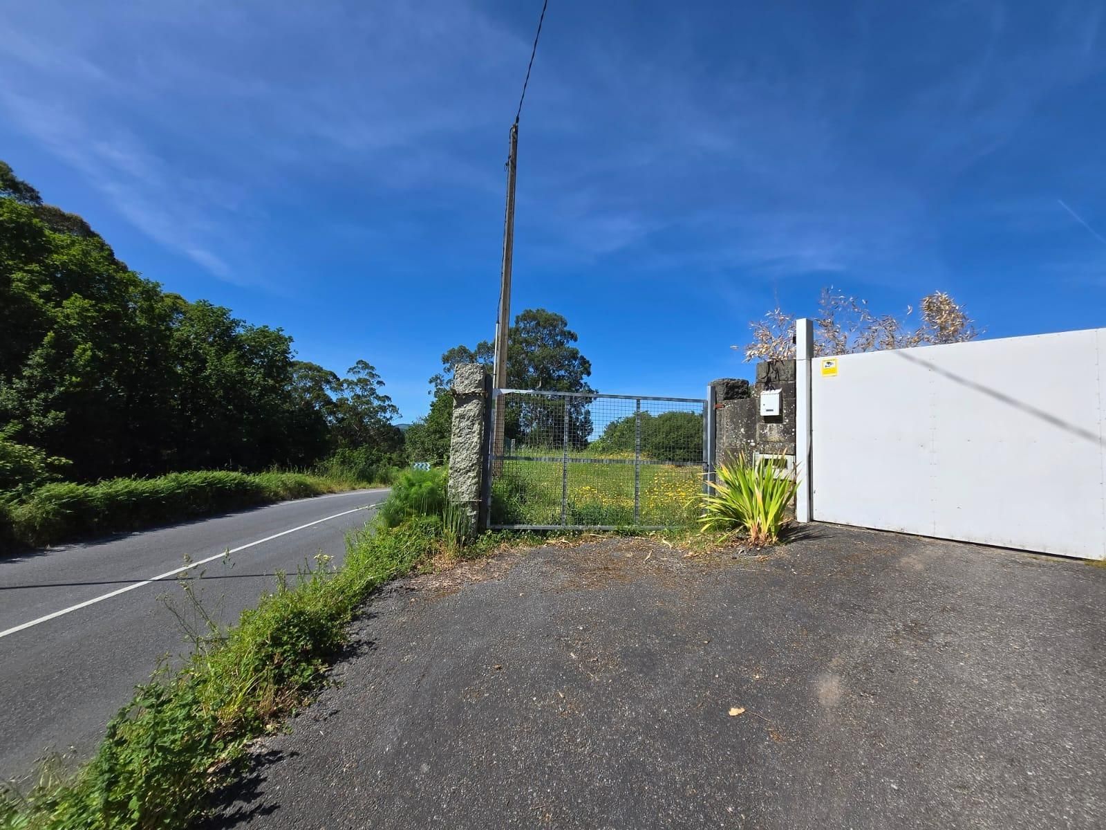 Vista exterior de Casa o xalet en venda en Cotobade amb Jardí privat