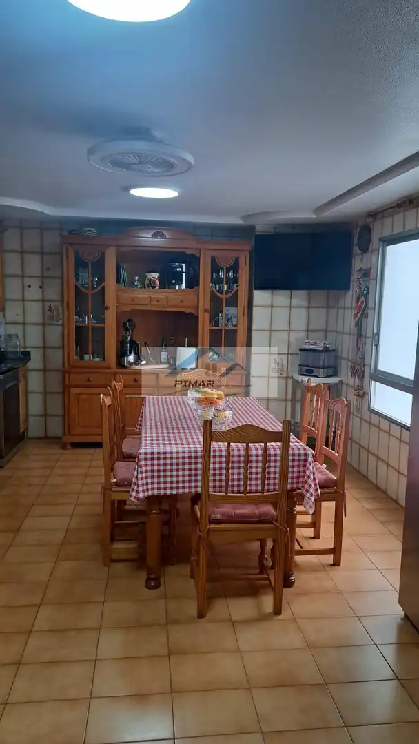 Comedor de Piso en venta en Elche / Elx con Aire acondicionado, Calefacción y Balcón