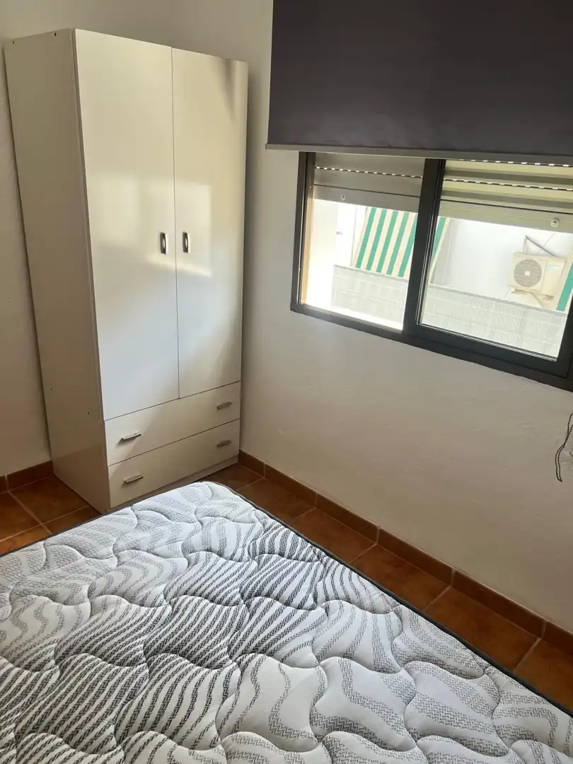 Schlafzimmer von Wohnung zur Miete in Ronda mit Möbliert