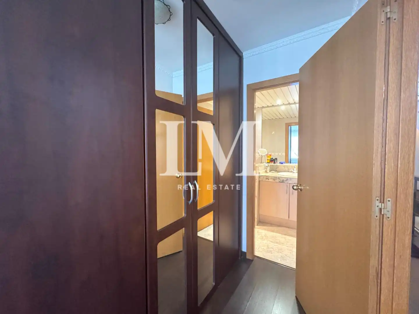 Vista exterior de Casa o chalet de alquiler en Rubí con Aire acondicionado, Calefacción y Jardín privado