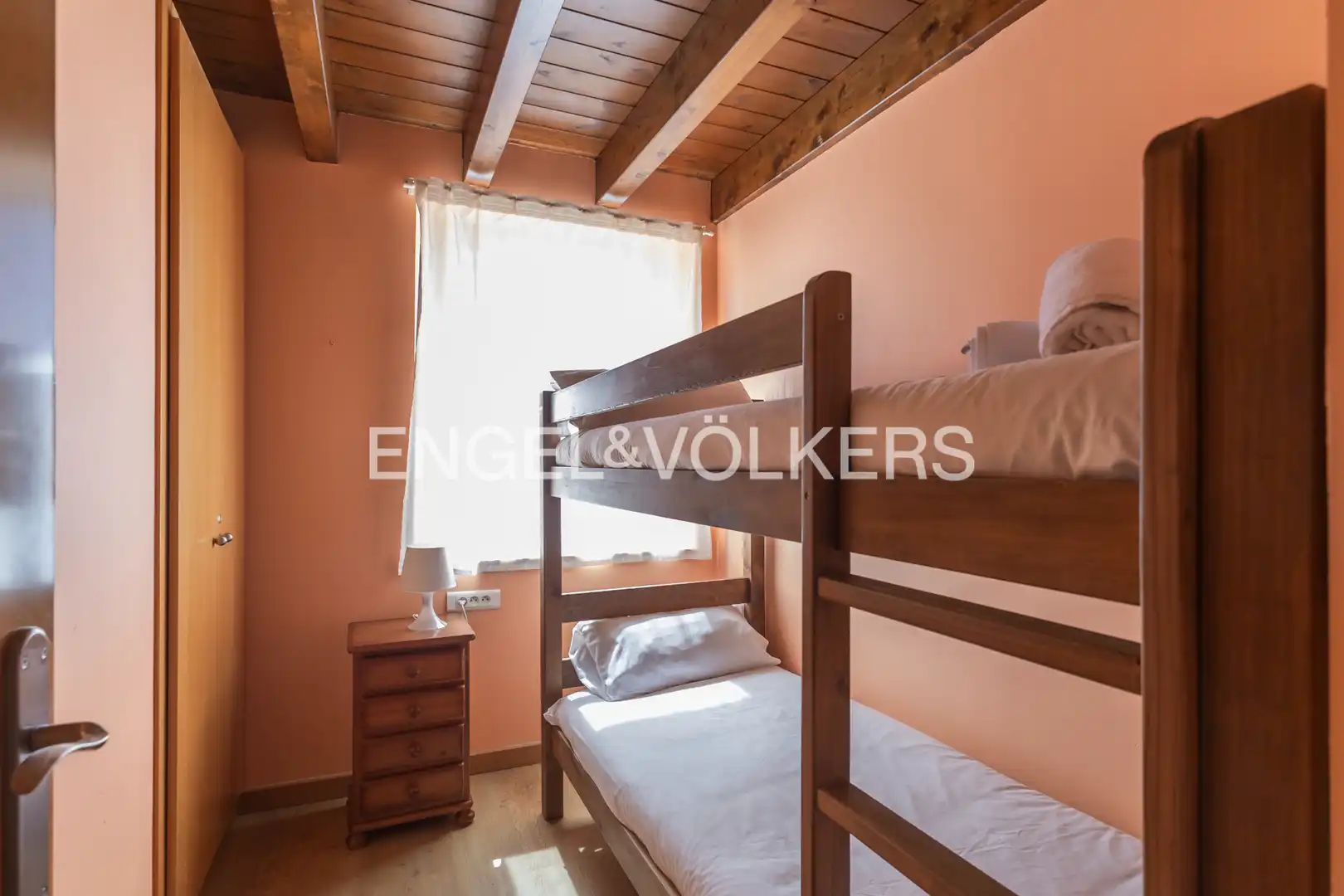 Habitación de Casa adosada en venta en Bourg - Madame con Calefacción