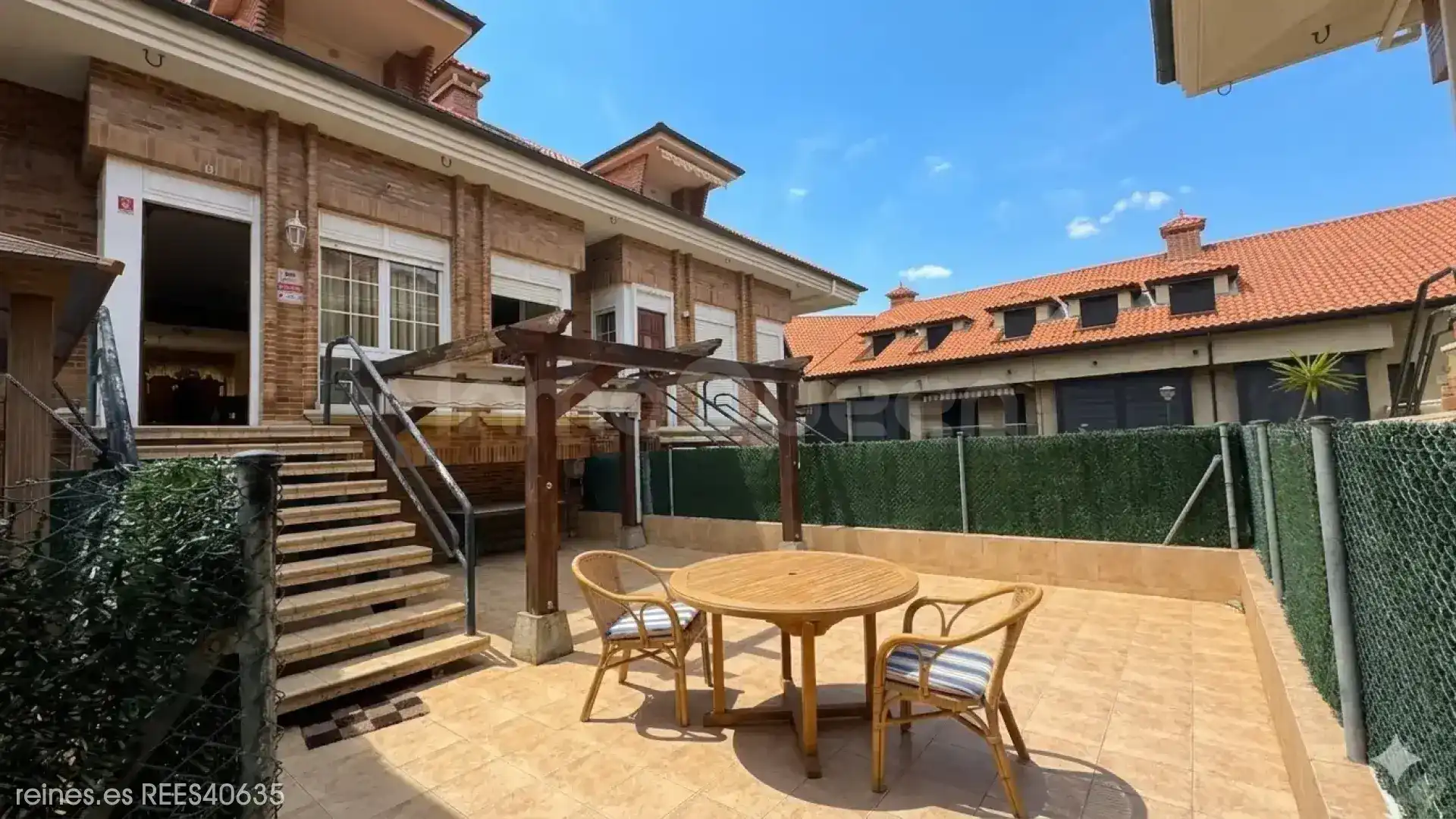 Terrassa de Casa adosada en venda en Noja amb Calefacció, Jardí privat i Terrassa