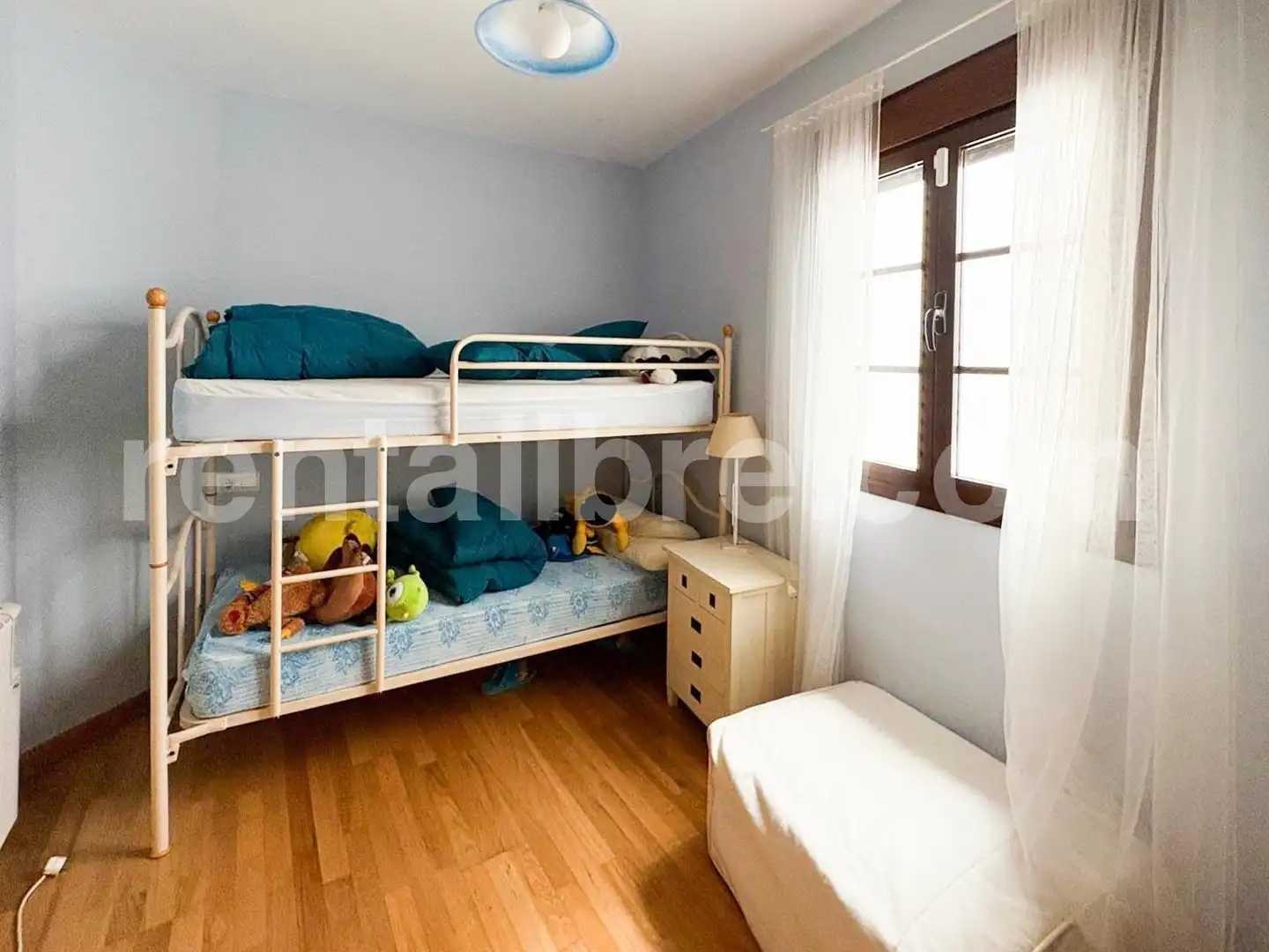Bedroom of Flat for sale in Benaocaz, Cádiz