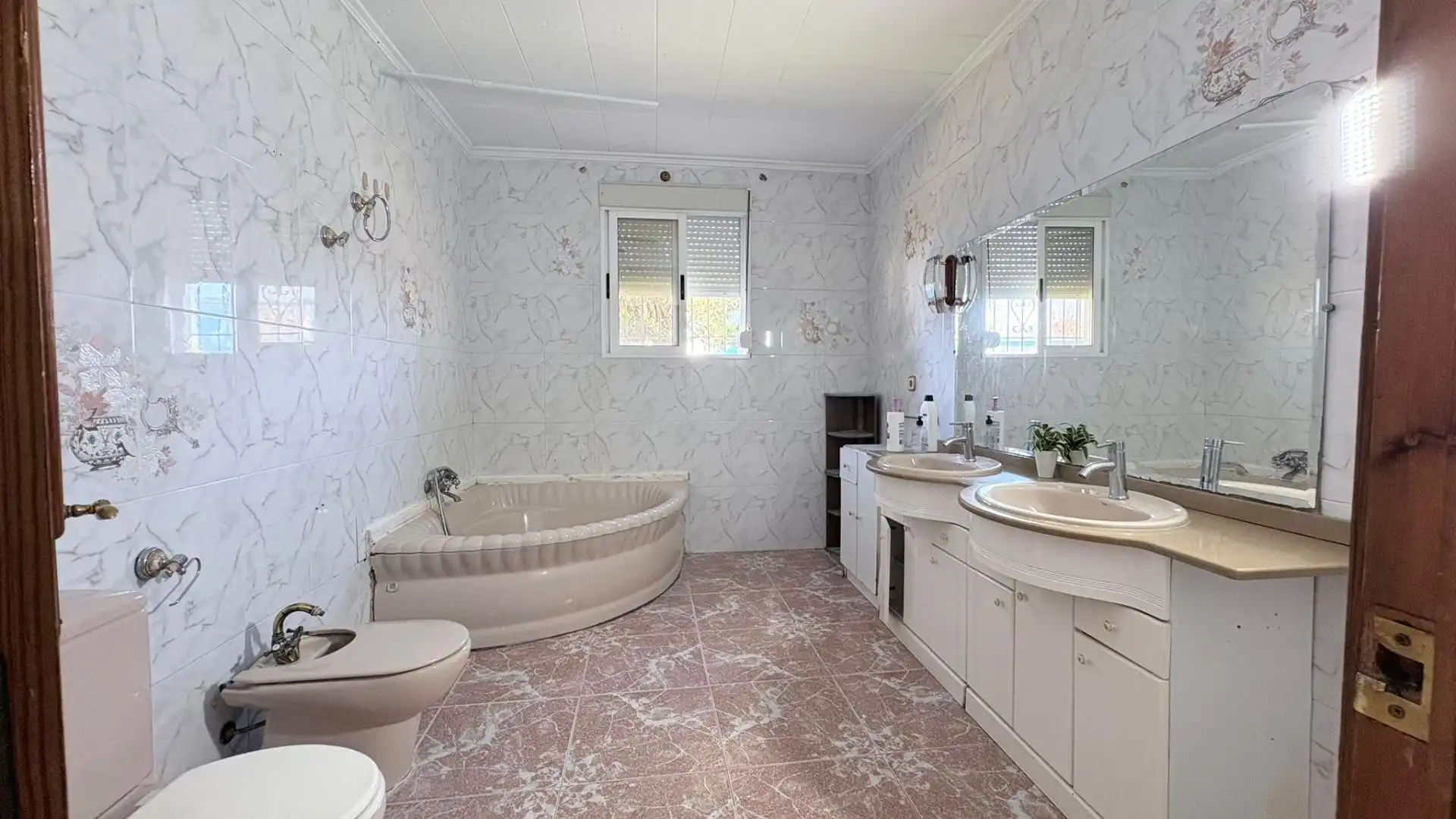 Baño de Finca rústica en venta en Cullera con Aire acondicionado, Jardín privado y Trastero