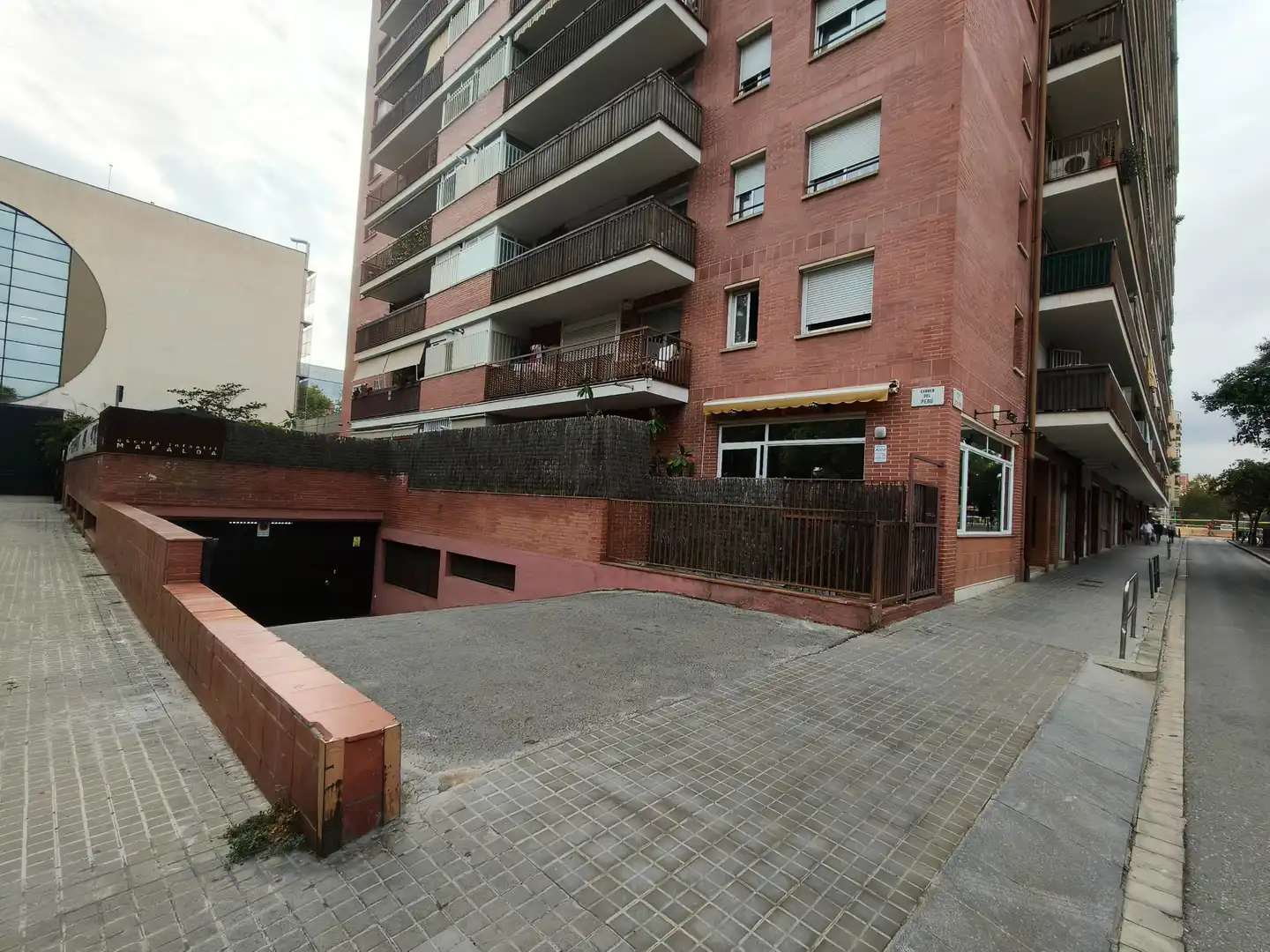 Außenansicht von Garage zur Miete in Sant Martí
