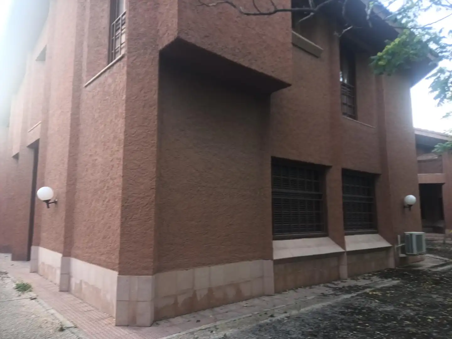 Vista exterior de Casa o xalet en venda en Ainzón amb Calefacció, Jardí privat i Terrassa