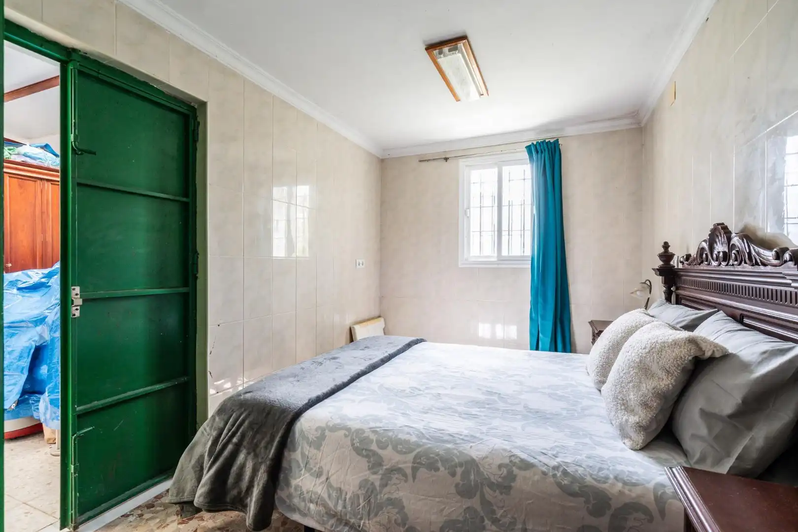 Habitación de Casa o chalet en venta en Chiclana de la Frontera con Aire acondicionado, Calefacción y Jardín privado
