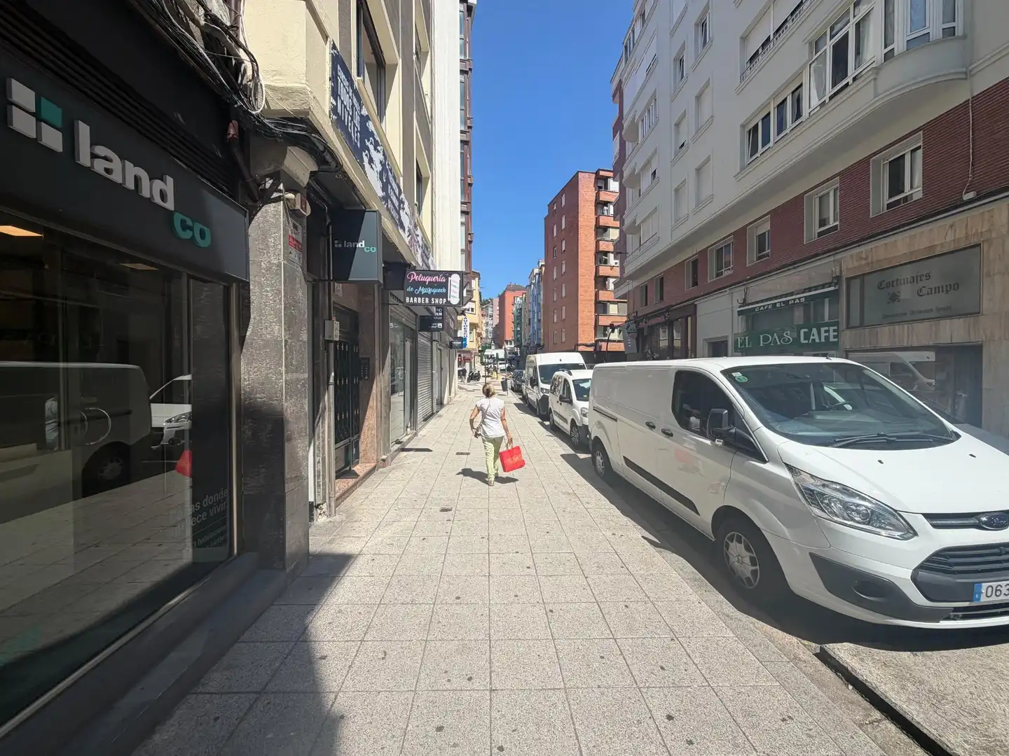 Vista exterior de Local de alquiler en Santander