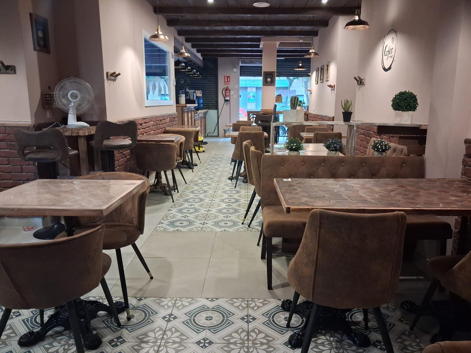 Local de lloguer en Sant Boi de Llobregat