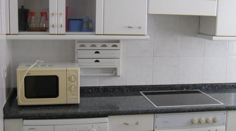 Foto 4 von Wohnung zur Miete in Calle Santa María de la Cabeza, 9, Centro, Cuenca Capital
