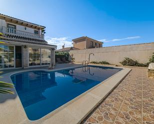 Swimming pool of House or chalet for sale in Torrevieja  with Air Conditioner, Heating and Terrace