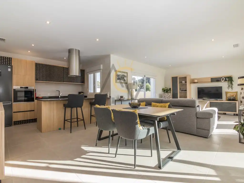 Villa avec piscine à vendre à El Pinós / Pinoso, imagen 2