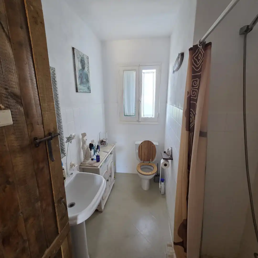 Bany de Casa o xalet en venda en Ciutadella de Menorca amb Jardí privat, Terrassa i Moblat