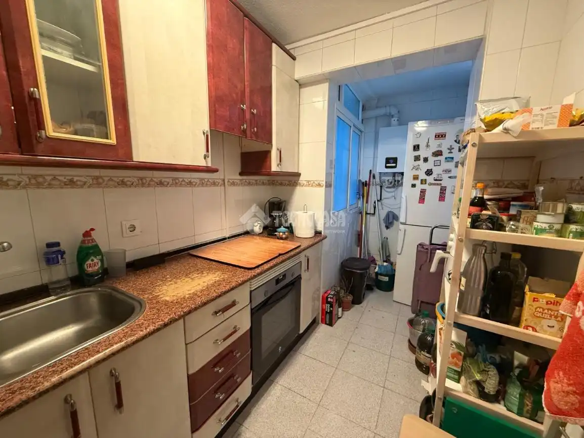 Kitchen of Flat for sale in Madrid  with Air Conditioner and Heating