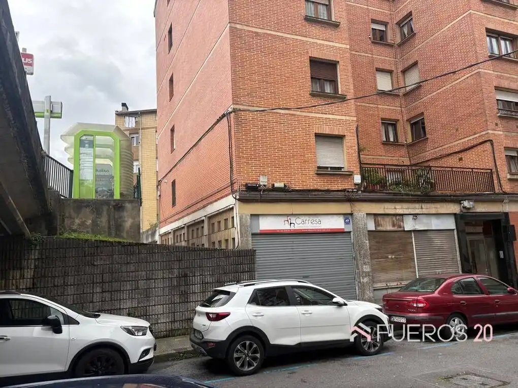 Parkplatz von Geschaftsraum zum Verkauf in Barakaldo 